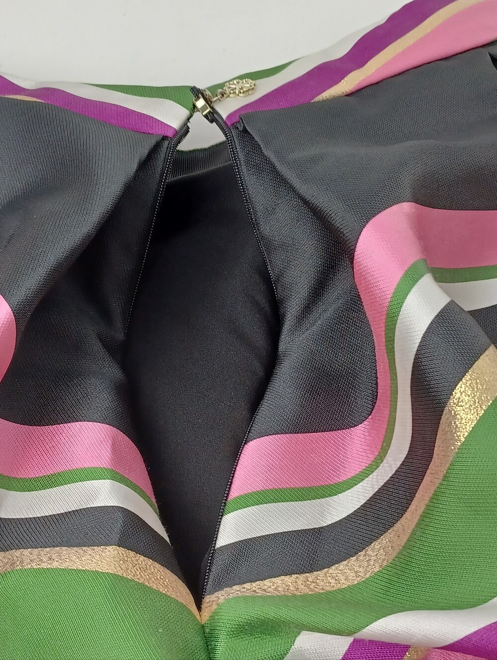 Kate Spade Metallic Festive Multi Stripe Skirt Size 2 Preppy High Waist Defect - Picture 5 of 16